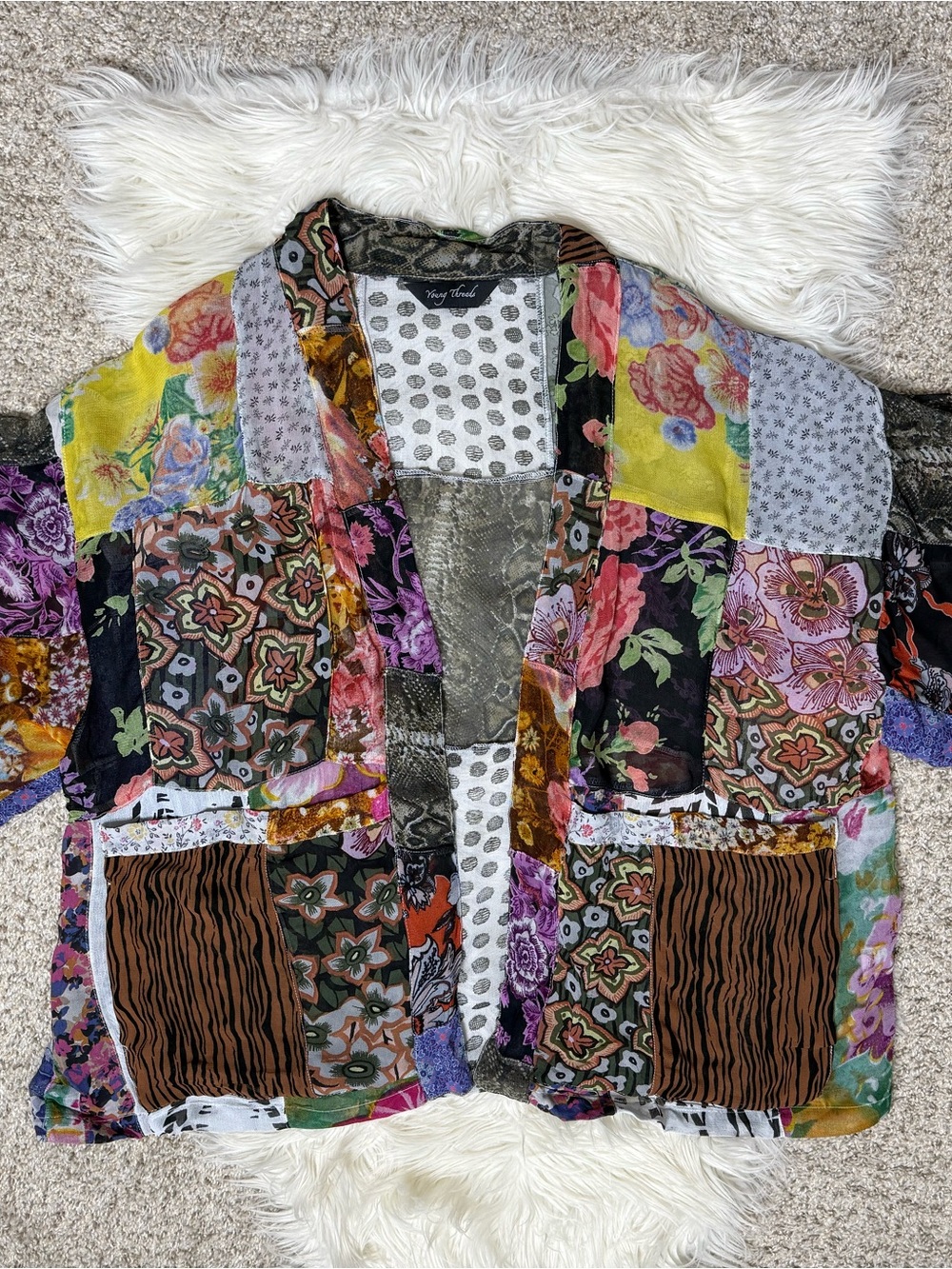Young Threads Patchwork Floral Print Kimono Tunic XL